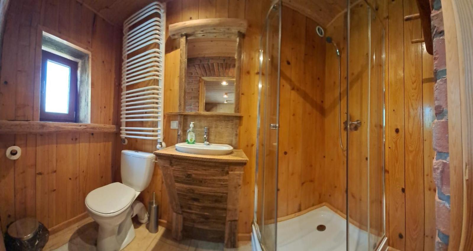 Stylowy W Stajni Farm stay *